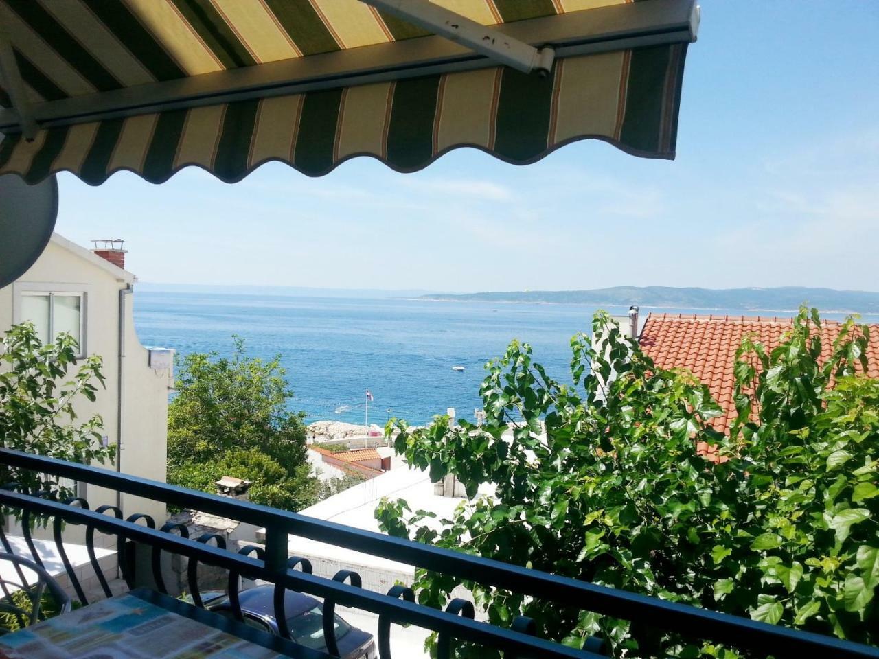 Villa Nikola Брела Экстерьер фото